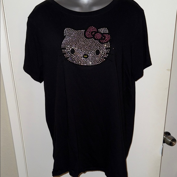 Torrid Hello Kitty Black T-Shirt - Picture 1 of 4